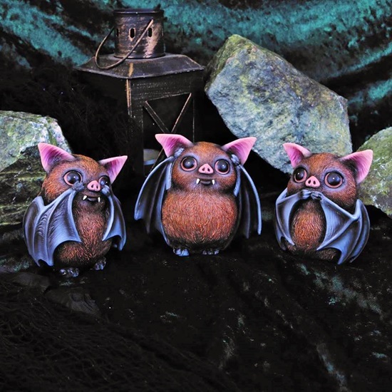 vm-fg001-5-figurines-three-wise-bats