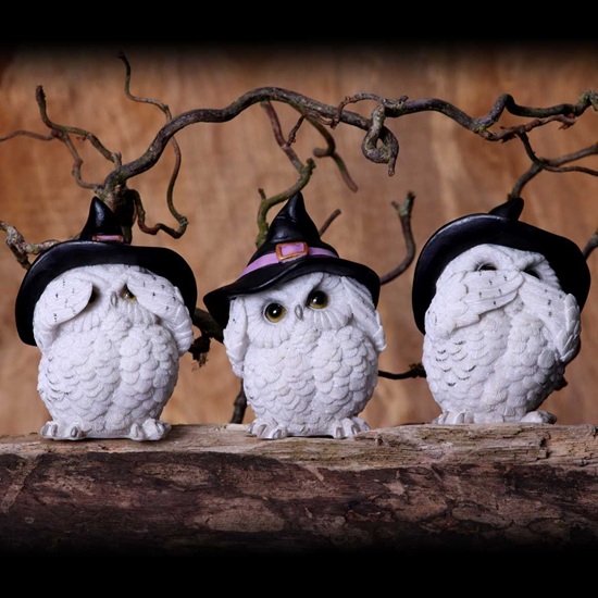 ow-fg025-8-figurines-three-wise-feathered-familiar