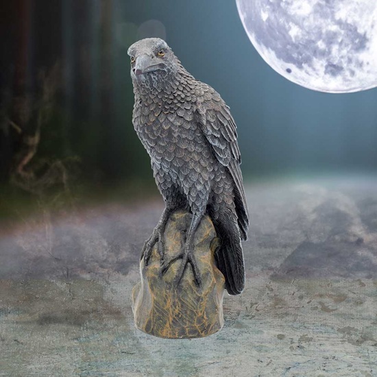 ra-fg002-8-figurine-ravens-rest