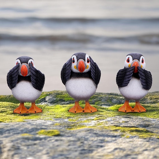 bi-fg005-8-figurines-three-wise-puffins