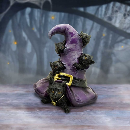 ct-fg038-9-figurine-magical-mischief