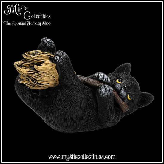 ct-fg067-6-figurine-magical-mischief