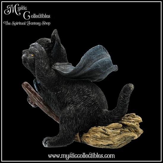 ct-fg068-3-figurine-familiar-flight