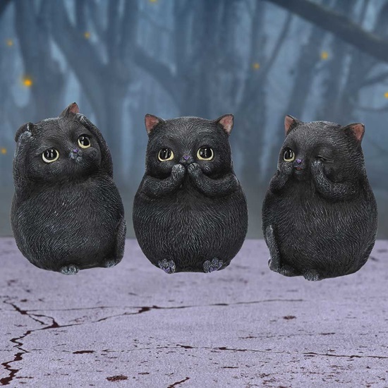 ct-fg001-8-figurines-three-wise-fat-cats