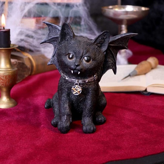 ct-fg010-8-figurine-vampuss