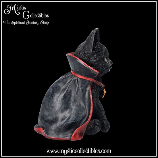 ct-fg016-5-figurine-count-catula