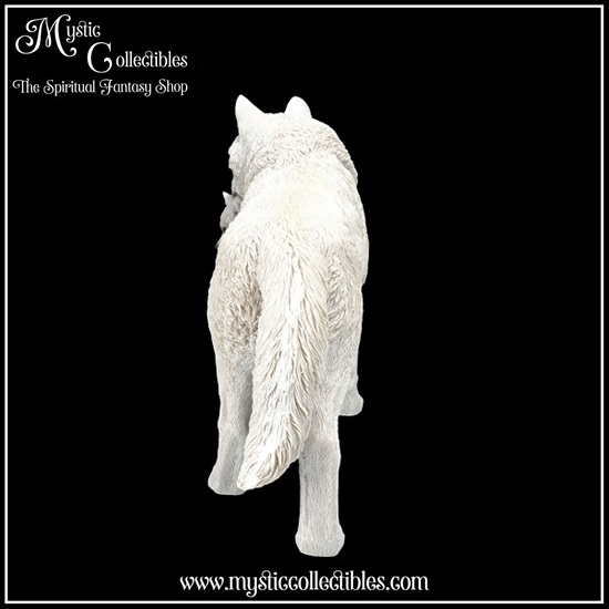 wf-fg007-4-wolf-figurine-winter-bond