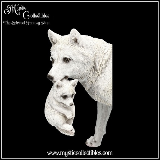 wf-fg007-7-wolf-figurine-winter-bond