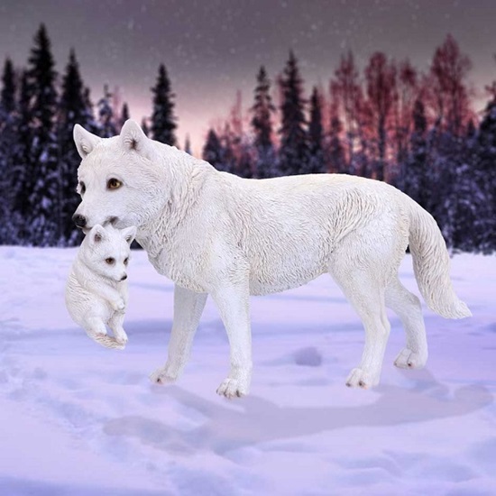 wf-fg007-8-wolf-figurine-winter-bond