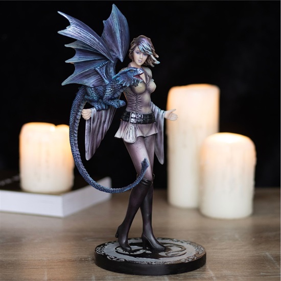 as-fg044-8-figurine-dragon-trainer-anne-stokes