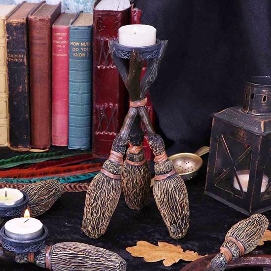 br-kh002-3-candle-holder-broomstick-tea-light-hold