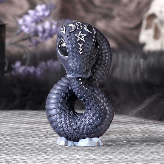 cu-fg015-8-figurine-ouroboros-cult-cuties-collecti