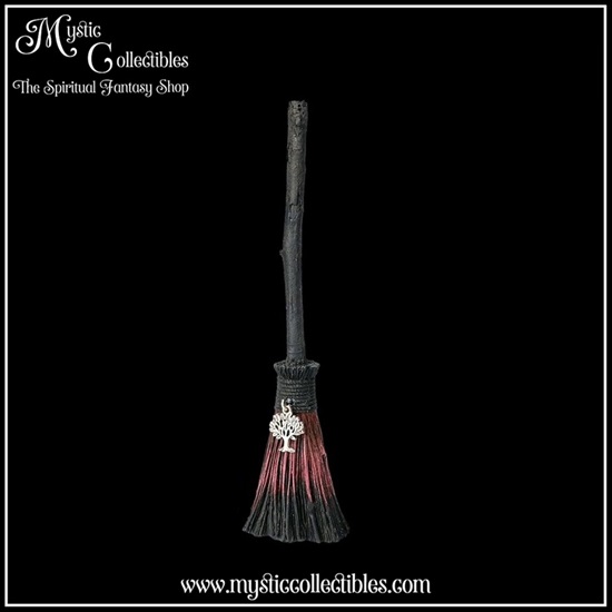 pb-fg002-2-figurine-positive-energy-broomstick-tre