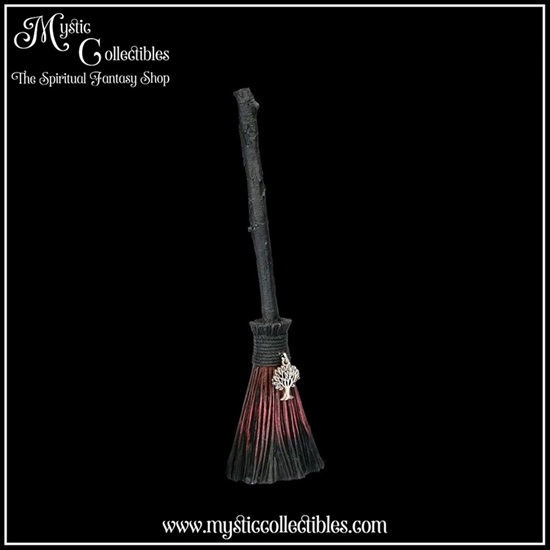 pb-fg002-4-figurine-positive-energy-broomstick-tre