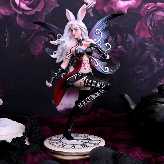 wl-fg003-8-figurine-rabbit-wonderland-collection