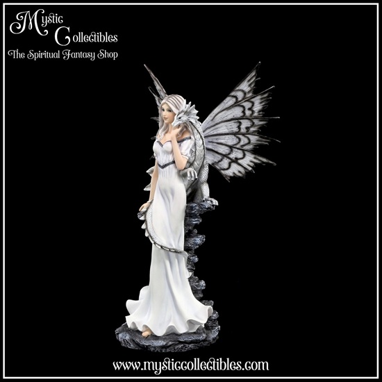 ef-fg002-2-figurine-fairy-vanya