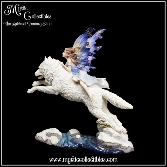 ef-fgm015-3-figurine-fairy-with-wolf-free-spirit