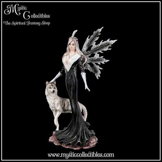 ef-fgm021-2-figurine-fairy-dark-aura-with-wolf