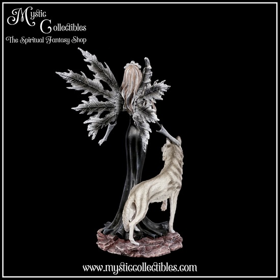 ef-fgm021-4-figurine-fairy-dark-aura-with-wolf