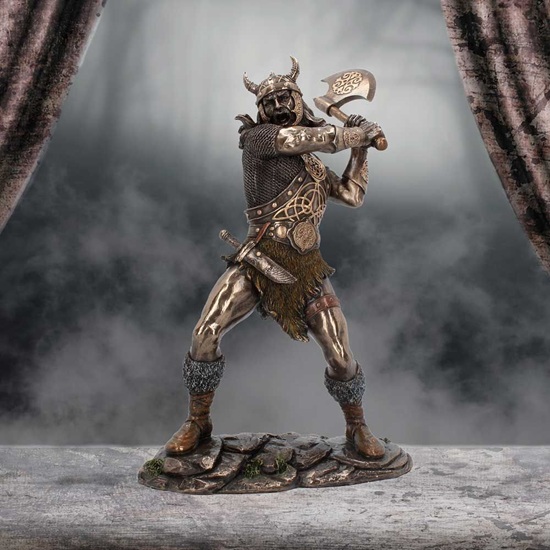 vi-fg003-7-figurine-berserker