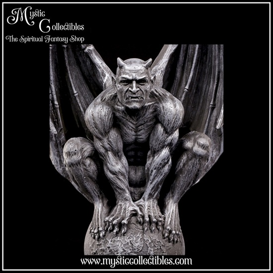 gg-fg001-6-figurine-grasp-of-darkness