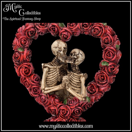 sk-fg007-7-figurine-to-have-and-to-hold