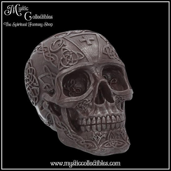 sk-sch016-4-skull-figurine-celtic-iron