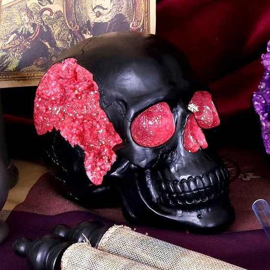 sk-sch063-6-skull-figurine-geode-skull-red