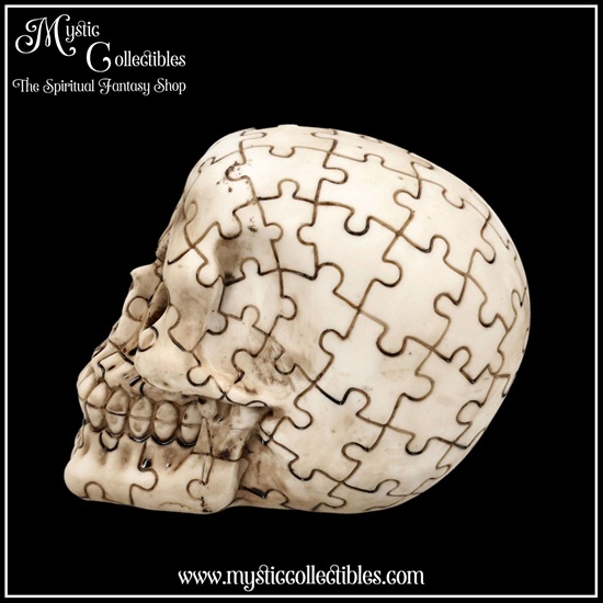 sk-sch064-4-skull-figurine-puzzled