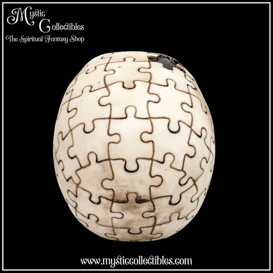 sk-sch064-5-skull-figurine-puzzled