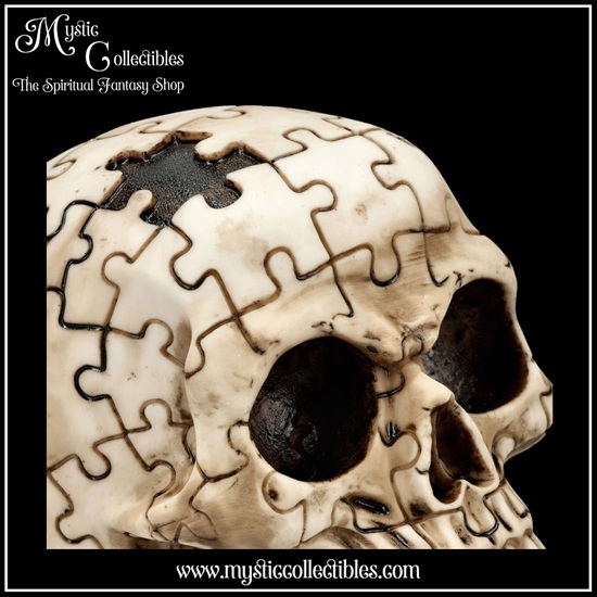 sk-sch064-7-skull-figurine-puzzled