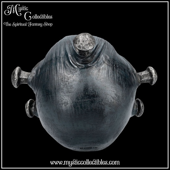 sk-sch070-5-skull-figurine-penance-of-iron