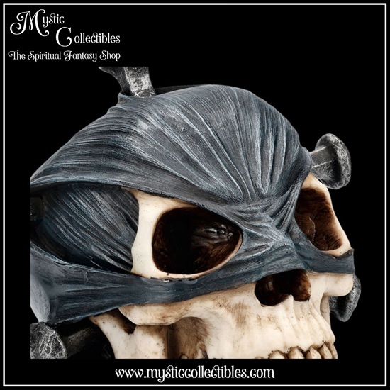 sk-sch070-7-skull-figurine-penance-of-iron