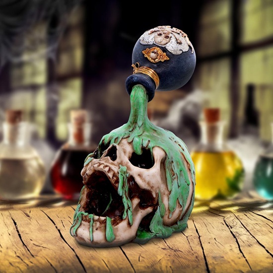 sk-sch077-8-skull-figurine-fatal-elixir