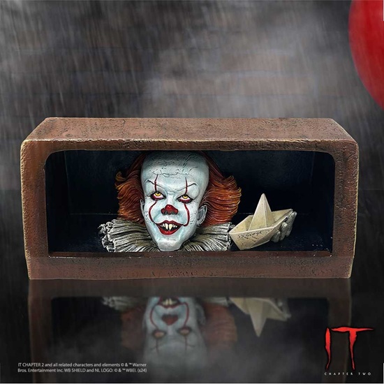 it-fg002-9-figurine-pennywise-drain-it-collection