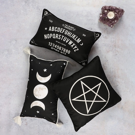 tm-cu001-4-cushion-triple-moon