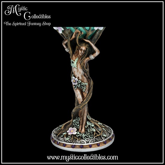 tm-gb002-8-chalice-maiden