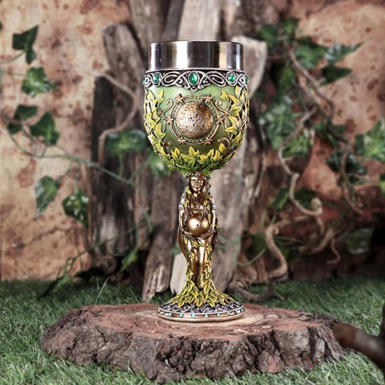 tm-gb003-10-chalice-mother