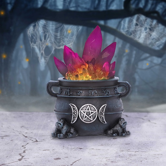 wi-dc001-8-figurine-quartz-cauldron