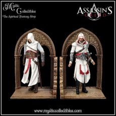 AC-BS002 Boekensteunen Assassin's Creed Altaïr and Ezio Bookends - Assassin's Creed Collectie - Nemesis Now
