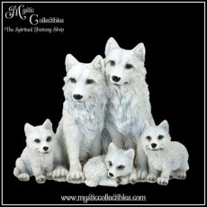 WF-FG010 Beeld Protected Pups - Nemesis Now (Wolf - Wolven)