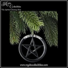 WW-HD001 Hangdecoratie Powered By Witchcraft Pentagram Hanging Ornament 7cm - Witching Wares Collectie - Nemesis Now